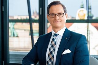 Státní dluhopis srovná banky do latě, dají klientům lepší podmínky, tvrdí ekonom Křeček