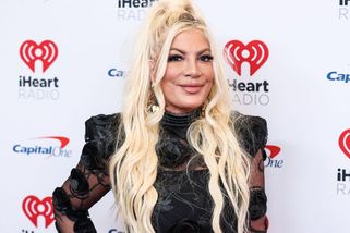 Donna z Beverly Hills opět rozvířila vášně. Tentokrát se nechala masírovat od sedmiletého syna. A byla nahá - Super.cz