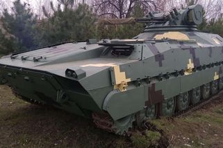 Ukrajinci projeli 5 km hluboko do ruské obrany a nezastavují. I kremelští blogeři přiznávají, že postup nedokáží odrazit