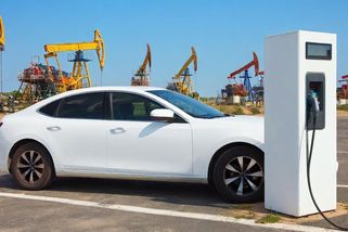 Pátá šokující předpověď pro rok 2025: Překotná elektrifikace přinese konec kartelu OPEC – faei.cz