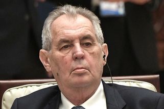 Pavel tohle schytal zleva i zprava. Zeman s Konečnou mu vyčetli krok kolem sjezdu v Brně, takovou sprchu nečekal