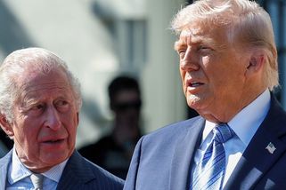 Karel III. si k Trumpovi přivede „lidský štít“, aby nedopadl jako Zelenskyj - Seznam Zprávy