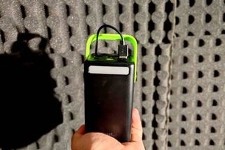 50 000 mAh bez přehánění. Tohle je powerbanka, která dává smysl i při výpadku proudu - IT pro Tebe - Články na Seznamu