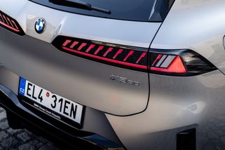 14 aut, která v roce 2026 zamíchají českým trhem: Přehled modelů, na které se vyplatí počkat