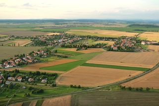 Vlastizrada, Sudety a poválečné uspořádání... Nemáte doma stříbrné lžičky po Němcích?