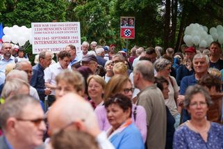 Jan Urban: Minulost je pro zbabělce temným stínem, ve kterém se schovávají