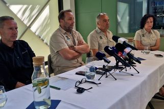 Smrt slonice ve Zlíně: Změna chování samce byla rychlá, Ulu začal tlačit a upadla - Novinky