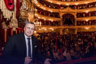 „Moskvě se nic nevyrovná.“ Slovenští poslanci v Rusku obdivují auta i obchody - Seznam Zprávy
