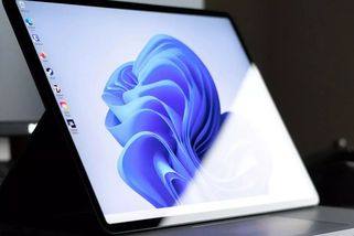 Bude to podobné, jako u Alexy nebo Siri: Microsoft chystá na léto velké překvapení. Windows poslechne na slovo