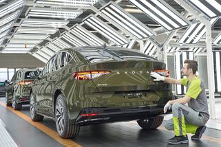 Prodej elektromobilů v Česku byl rekordní