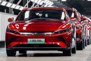 Čínská BYD nakupuje evropské továrny na výrobu aut
