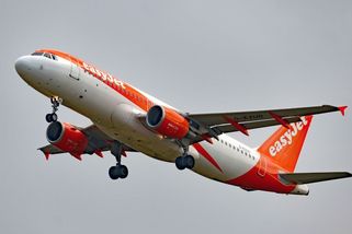 EasyJet ruší 1700 letních spojů - Novinky