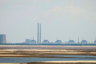 Dronový útok poničil vybavení Záporožské jaderné elektrárny - Novinky