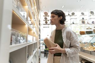 Nejhorší káva ze supermarketu. Češi ji pořád kupují, protože je levná a pak se diví, že jim vůbec nechutná