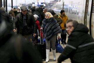 Rusové hledají únikové cesty do Evropy. Zaplnili vlaky do Finska - Seznam Zprávy