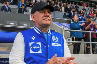 Vítězný návrat. Trenér Weiss dovedl Slováky k triumfu - Sport.cz
