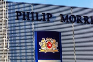 Kutnohorskému Philipu Morrisovi loni klesl zisk na 3,5 miliardy - Novinky