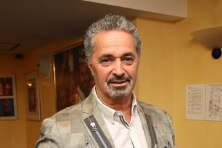Martin Dejdar se rozohnil nad cestováním letadlem: Čím dál horší servis za čím dál vyšší ceny