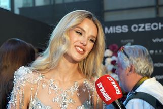 Miss World Krystyna Pyszková okouzlovala na Miss v róbě, ve které vypadala jako mořská panna