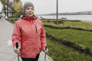 Nejhorší módní omyl českých seniorek. Dělají ho už od 90. let a nechápou, že kvůli němu vypadají o 10 let starší