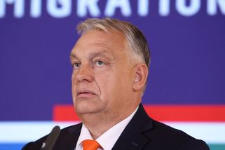 Pokud nejsi silnější, není to moc dobrá myšlenka, rýpl si Orbán do Zelenského za slova o míru - Novinky
