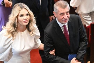 Kdo doprovázel Babiše na inauguraci slovenského prezidenta? Krásná Monika dělala parádu s kabelkou za 150 tisíc - Super.cz