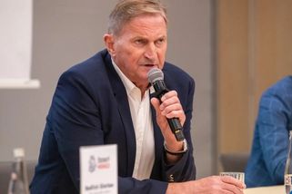 Není to dobrá vizitka českého hokeje, říká k MS Hadamczik