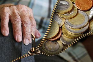 Důchodci si od nového roku opět polepší: Co přinese lednové navyšování důchodů