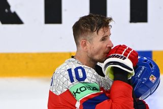 Čeští hokejisté si komplikují situaci. Po bídném výkonu prohráli s Norskem