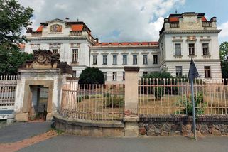 Primář oddělení v Bohnicích, odkud utíká pacient, jenž loni vraždil, skončil ve funkci - Novinky