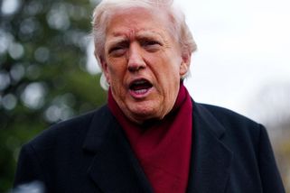 Trump pohrozil trestem smrti zákonodárcům, kteří vyzvali vojáky, aby odmítali plnit protiprávní rozkazy - Novinky