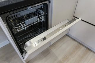 Nejlepší program na myčce šetří vodu i elektřinu. Přesto většina lidí neví, jak ho zapnout - EnergoZrouti.cz