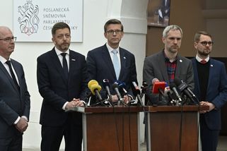 Ideu mají společnou: Porazit Babiše. Spojí se opozice do jednoho velkého bloku?