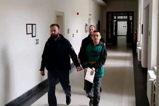 Expartnerovi přítelkyně zapálil chatu, hajloval a tvrdil, že je gestapo. Soud mu potvrdil devět let - Novinky