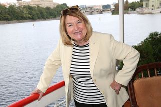 „Je potřeba se pořád smát!“ Legenda české zábavy Pavlína Filipovská slaví 85