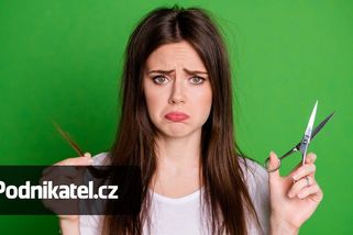Další vysoká pokuta za švarcsystém, po programátorech si úřady vyšláply na kadeřnice