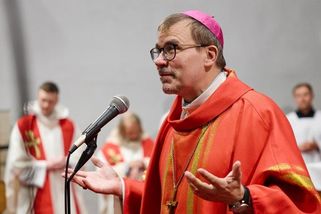 Iustitia et Pax: Vládou navrhované kroky nevratně poškodí veřejnoprávní média /