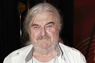 „Důchod mi stačí na lístek do tramvaje, zbytek je bída.“ Ringo Čech vynesl na světlo krutou pravdu o českých penzích