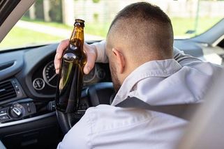 Kontroly řidičů na Velikonoce: Co hrozí za zbytkový alkohol, opilému spolujezdci