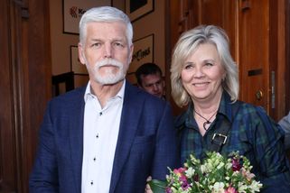 Eva Pavlová zveřejnila dopis od studenta: Hulváti, sprosťáci, hlupáci, rozkřikl se dav lidí!