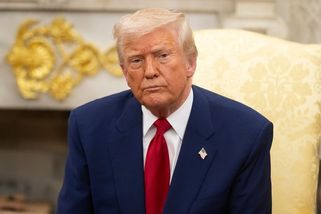 Trump nařídil rozmístit dvě jaderné ponorky do oblasti v okolí Ruska - Seznam Zprávy