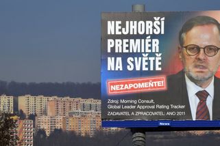 Dalibor Martínek: První předvolební výstřely jsou brutální. Dokazují, že jsme pořád Balkán