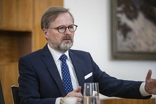 Babiš je pro nás hlavní soupeř a Turek nesmí ve vládě být, řekl Petr Fiala