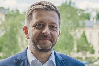 O vládě rozhodne Rakušan. Na kauze bitcoin může získat - Médium.cz
