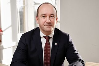 Ekonom Musil: Na konci téhle párty přijde tvrdá ko...