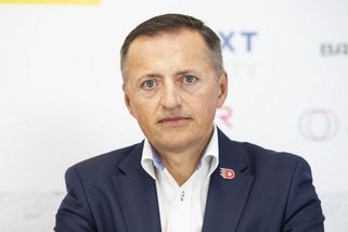 Slova o ovlivňování rozhodčích a chystaných vyhazovech. Boss Dynama Dědek promluvil
