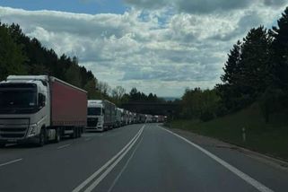 Kolony ochromují dopravu a policie posiluje dohled | hasici.cz