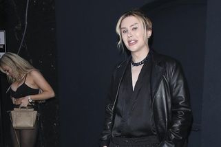 Muž z Londýna chtěl vypadat jako korejská influencerka. Radost z výsledků plastických operací ale netrvala dlouho - Super.cz