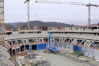 Aréna v Brně má skluz dva měsíce. Město řeší prodražení o 300 milionů - Seznam Zprávy