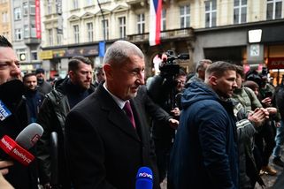 Pískot a volání hanba. O tom, jak je na tom společnost teď, si povíme jindy, řekl Babiš na Národní | Novinky.cz: Domácí